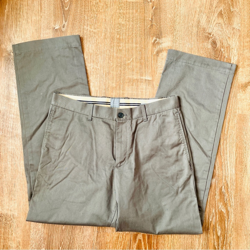🎯3/$10 GAP Men's Classic Khaki Chinos Grey Gray 31x32 Cotton Relaxed Fit
